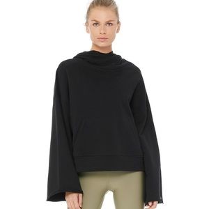 ALO YOGA *new with tags* Low Key Hoodie